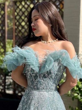 Off the shoulder Prom Dress